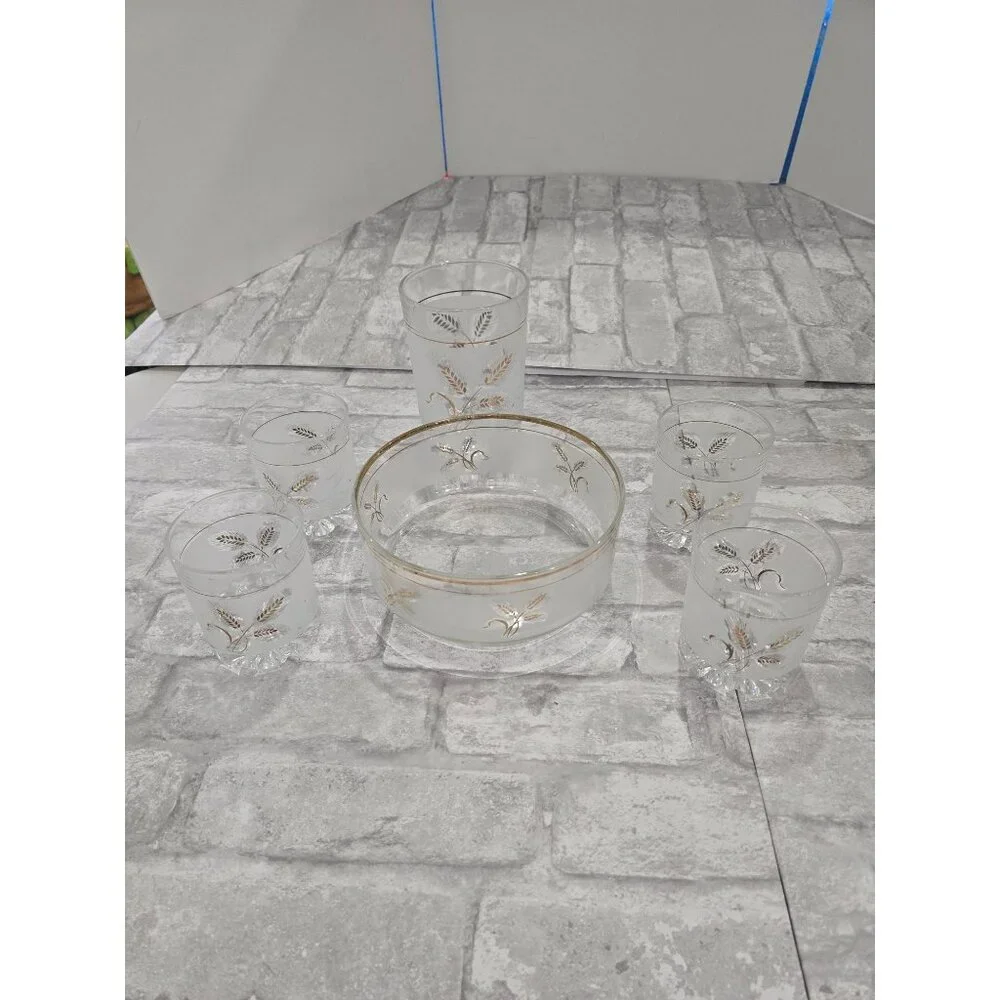 Vintage DeValbor Italian Covetro Frosted Gold Leaf Rock Glasses, Tumbler Ice Buc